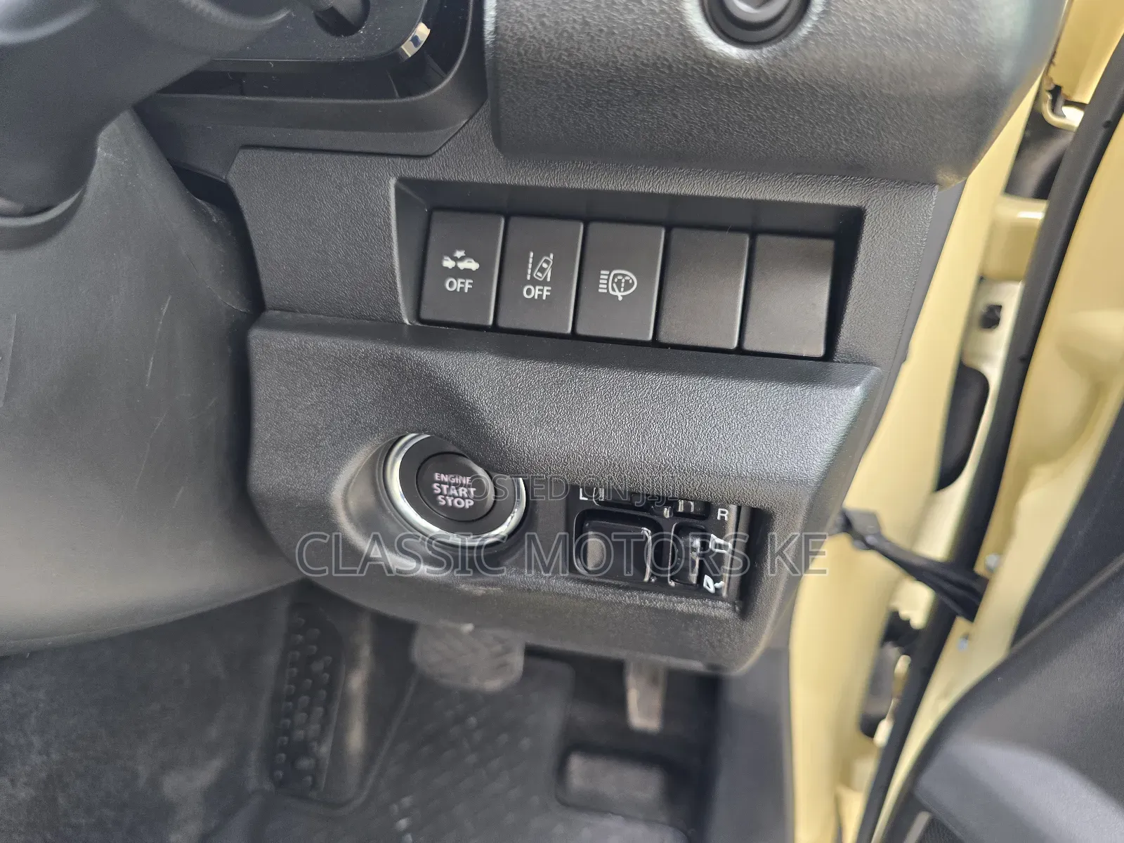 Suzuki Jimny 2019 Yellow