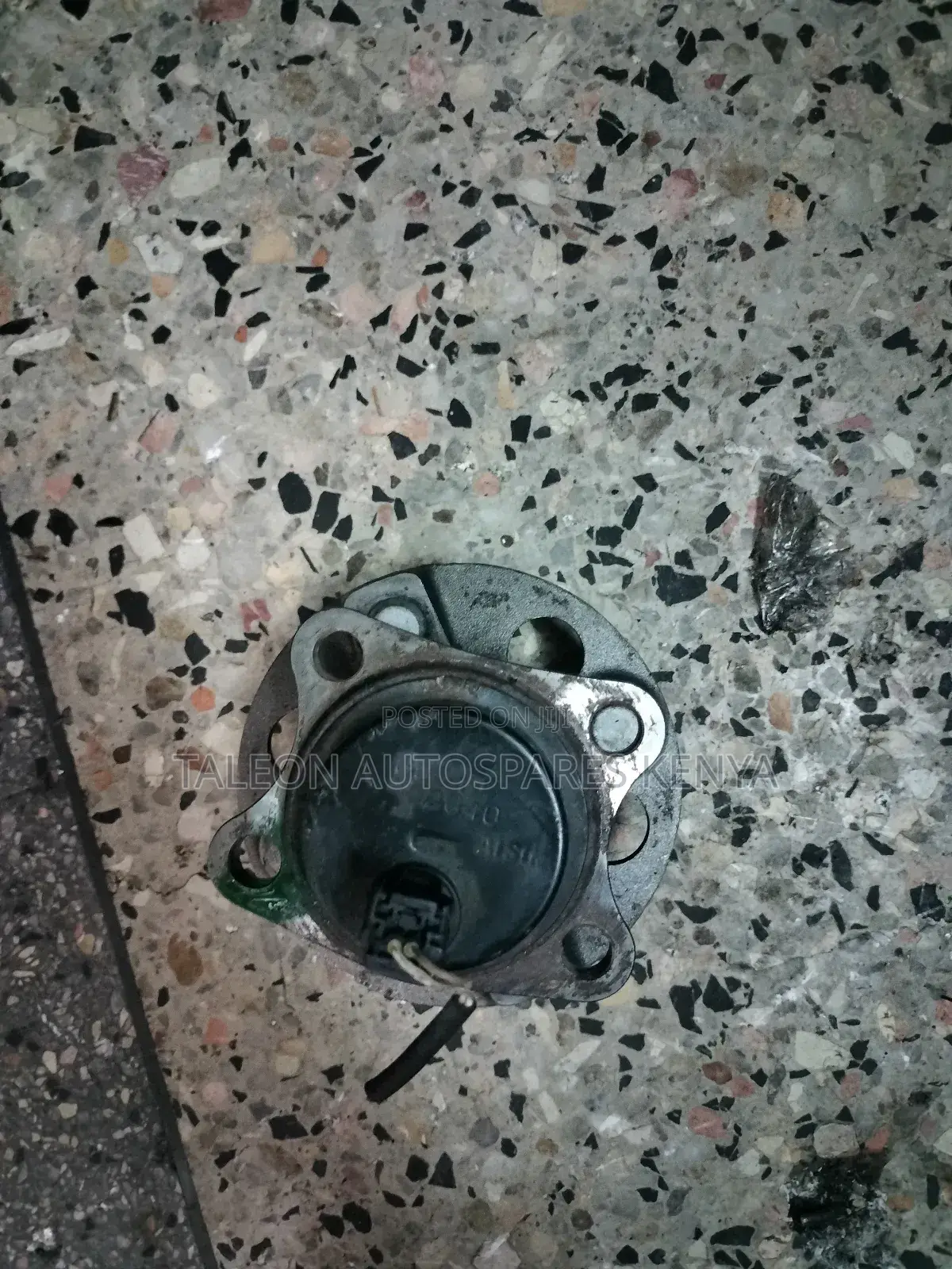 Toyota Vitz Rear Wheel Hub
