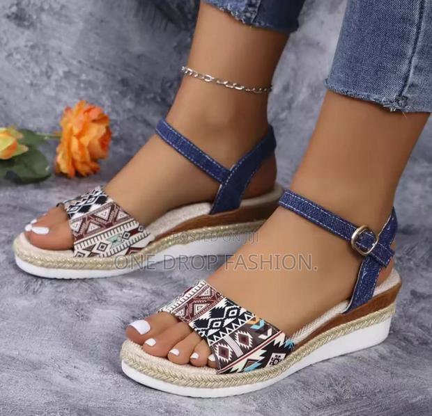 Floral Makonge Wedge - main view