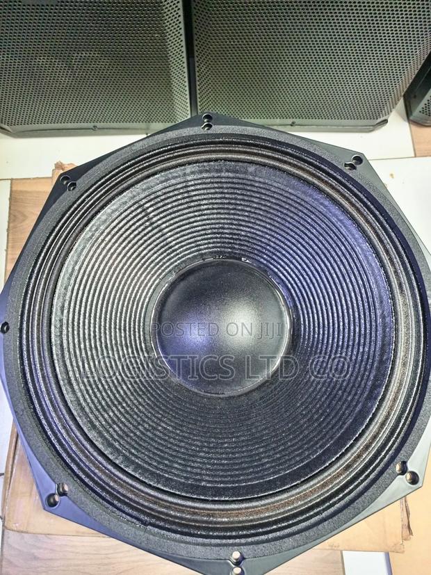 GMG Pd1880 Chrome 4000w Professional Loudspeaker - thumbnail 2