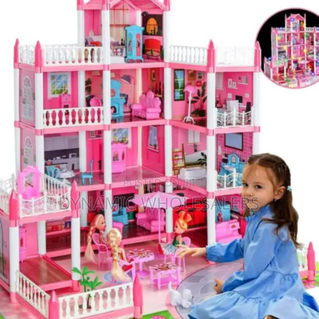 Dream Doll House Luxury Villa 379 Pieces