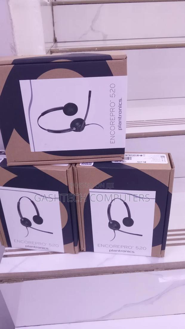 Plantronic Poly Hw-520 Stereo Headset With Noise Cancellatin