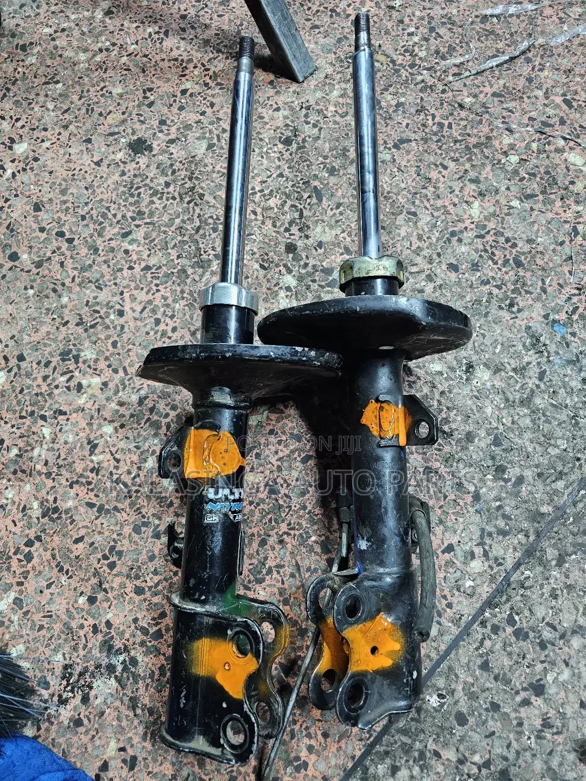 Front  Shock Fielder