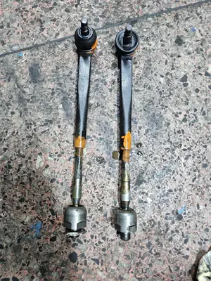 4wd Tierod For Nissan Vannet
