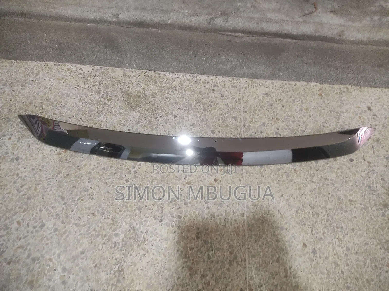 Bonnet Chrome for Harrier 2014