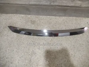 Bonnet Chrome for Harrier 2014