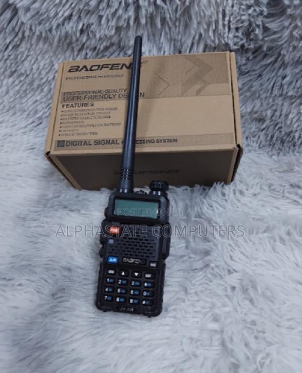 New Baofeng 8km Range Walkie Talkie UV-5R (Baofeng UV-5R)