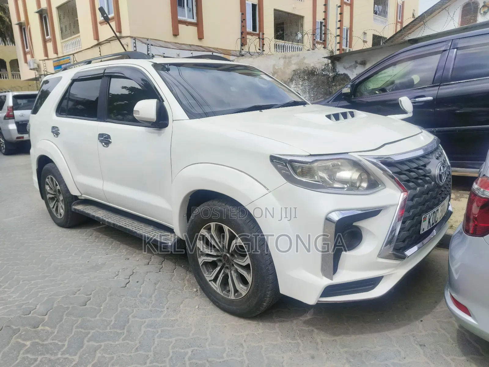 Toyota Fortuner 2015 White