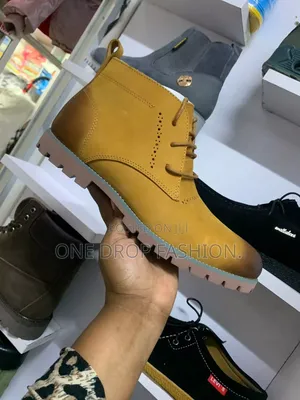 Boots Official