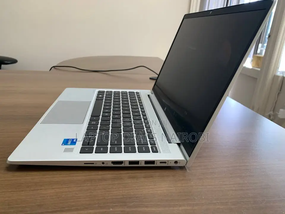 Laptop HP ProBook 440 G8 16GB Intel Core I5 HDD 512GB