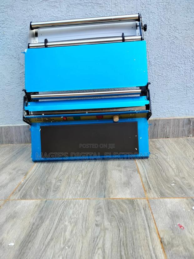 Vacuum Sealer - thumbnail 2