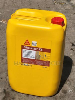 SIKA Latex 25 LTRS - thumbnail 2