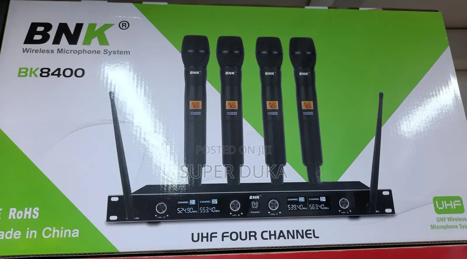 BNK Wireless Microphone System. Bk 8400 UHF 4 Channel