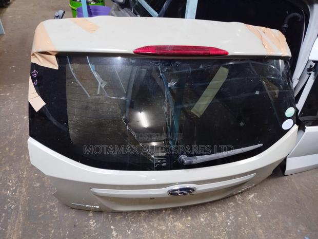 Subaru Impreza GP7 XV Tailgate - main view