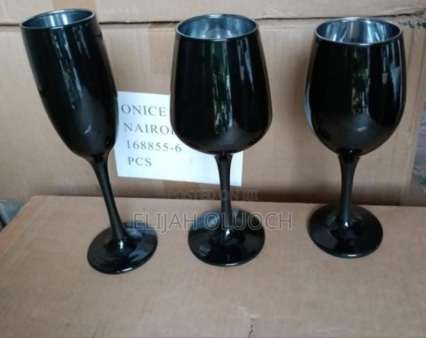 Wine Goblets and Glasses - thumbnail 4