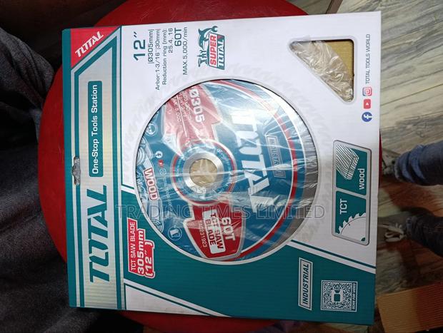 12 Inch Wood Saw With Carbide - thumbnail 3