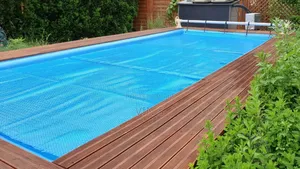 Swimming Pool Cover'swîmming Poõl Covêr;Swimmíng Poôl Covėr