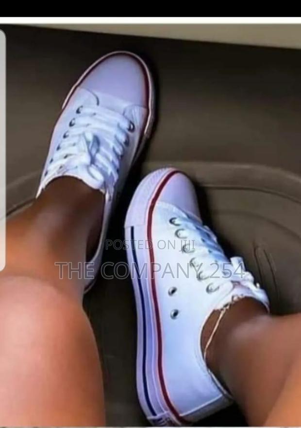 Original Quality Low Cut Unisex All Stars Converse Shoes - thumbnail 6