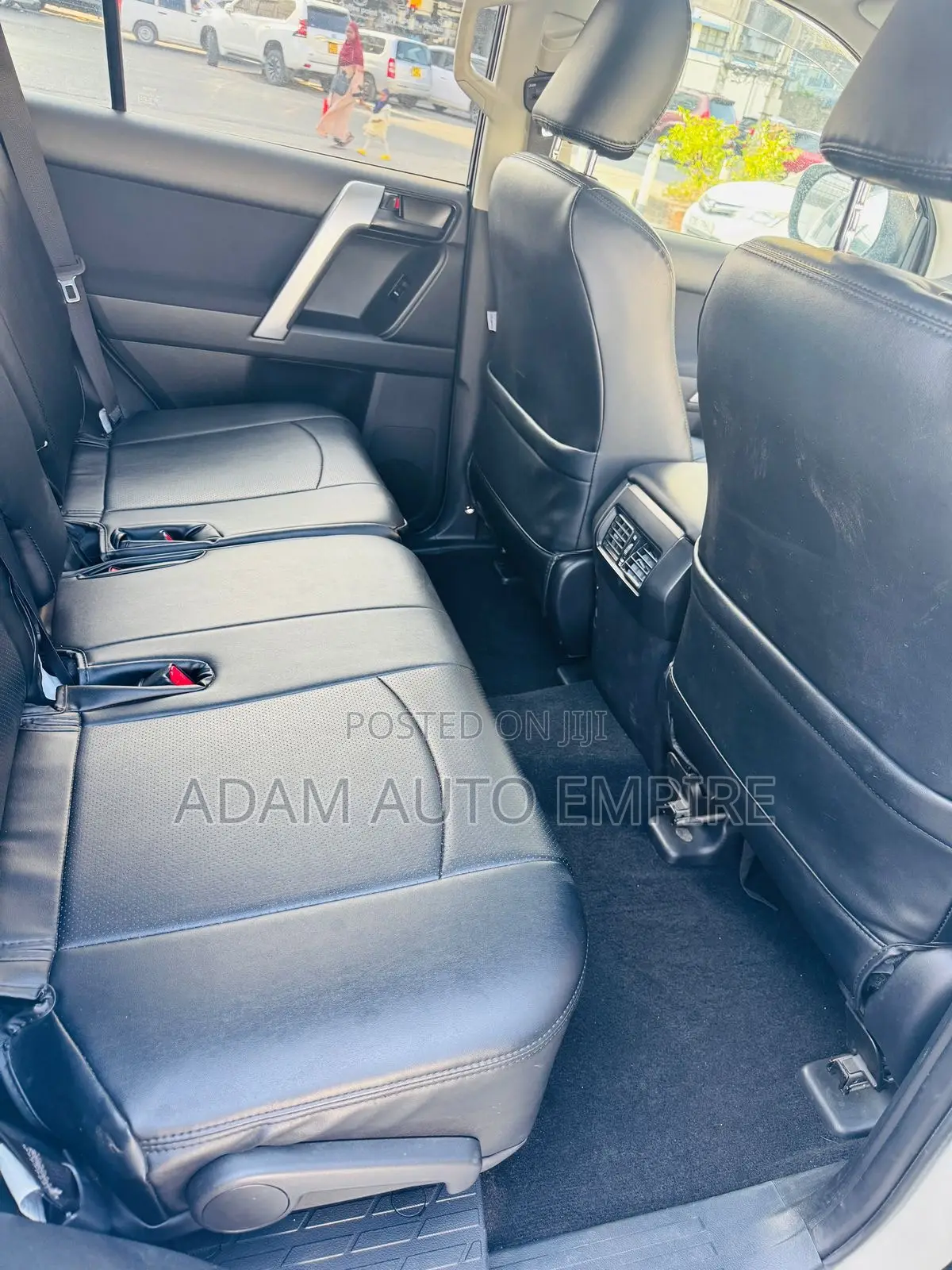 Toyota Land Cruiser Prado 2018 White
