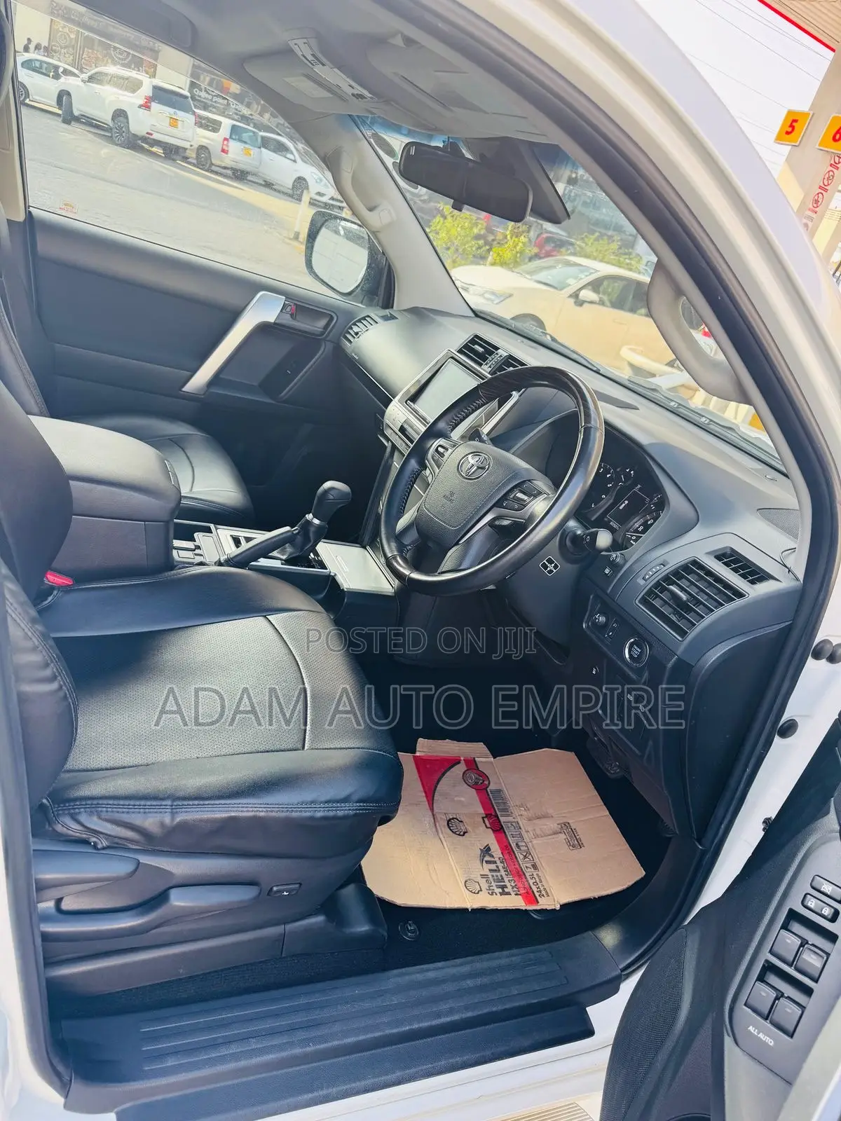 Toyota Land Cruiser Prado 2018 White