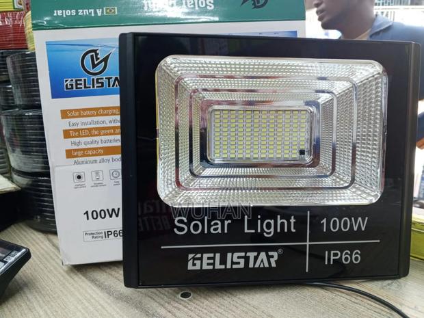 Gelstar 100w Automatic Solar Floodlights - main view