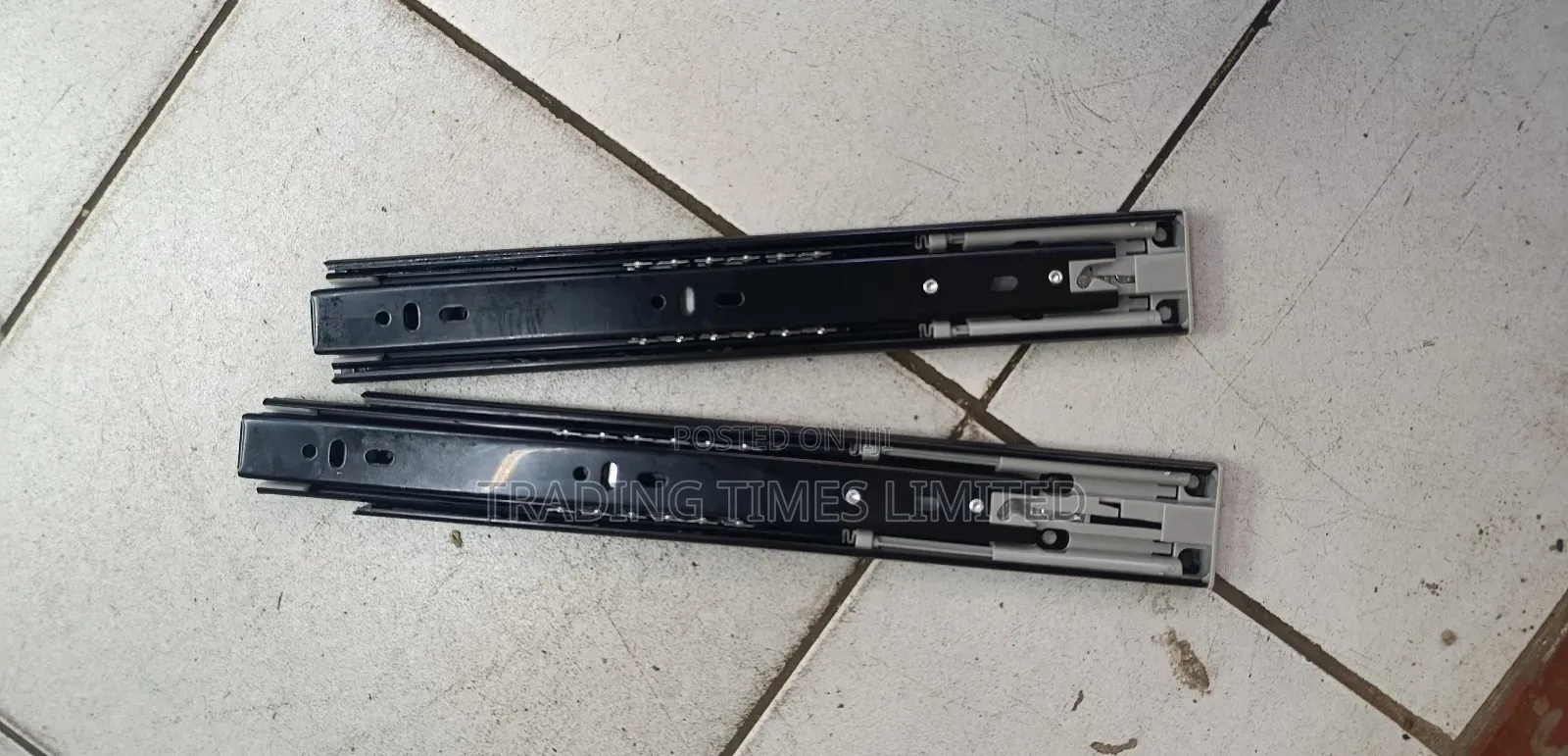 18 Inches Drawer Rails Push to Open