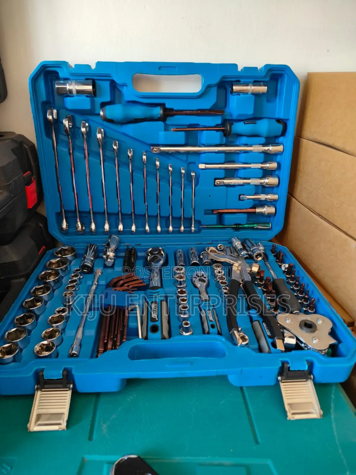 121 Tool Set Available