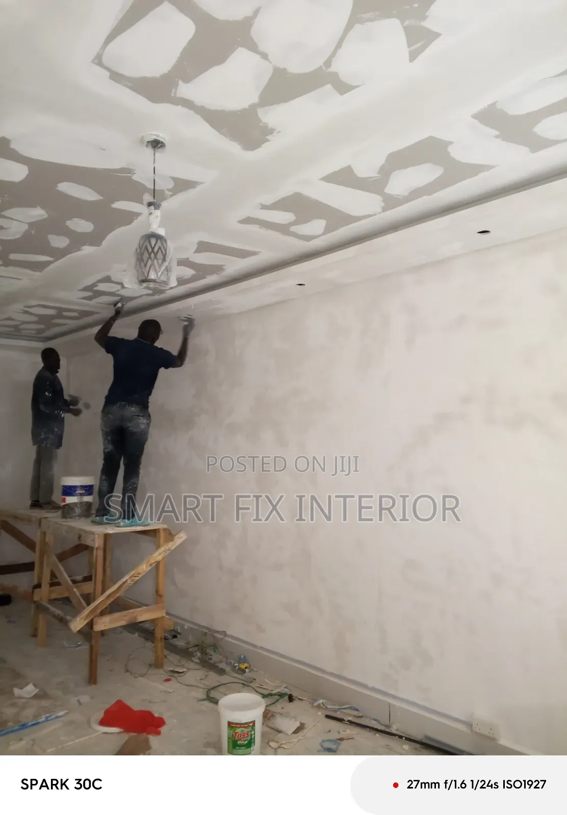 Gypsum Ceilings/Office Partitioning/Snake And Down Light