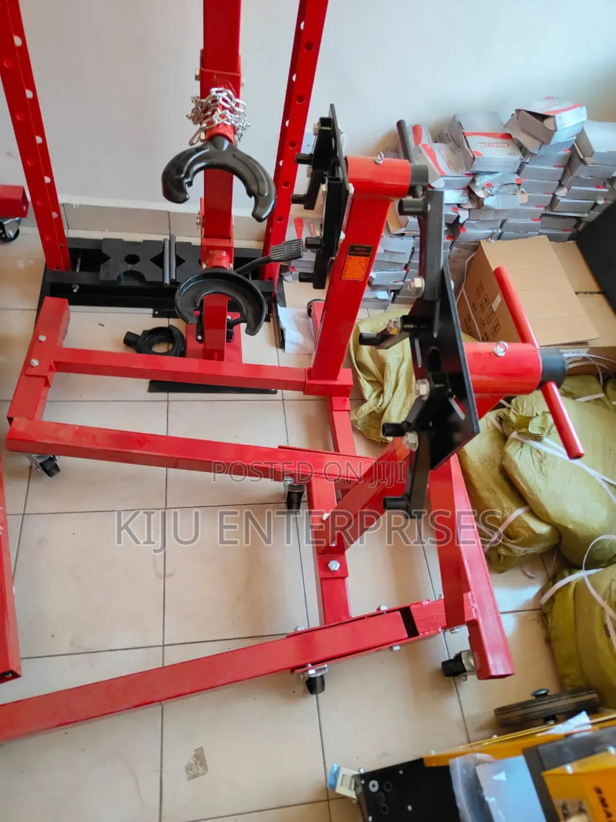 Suspension Claw