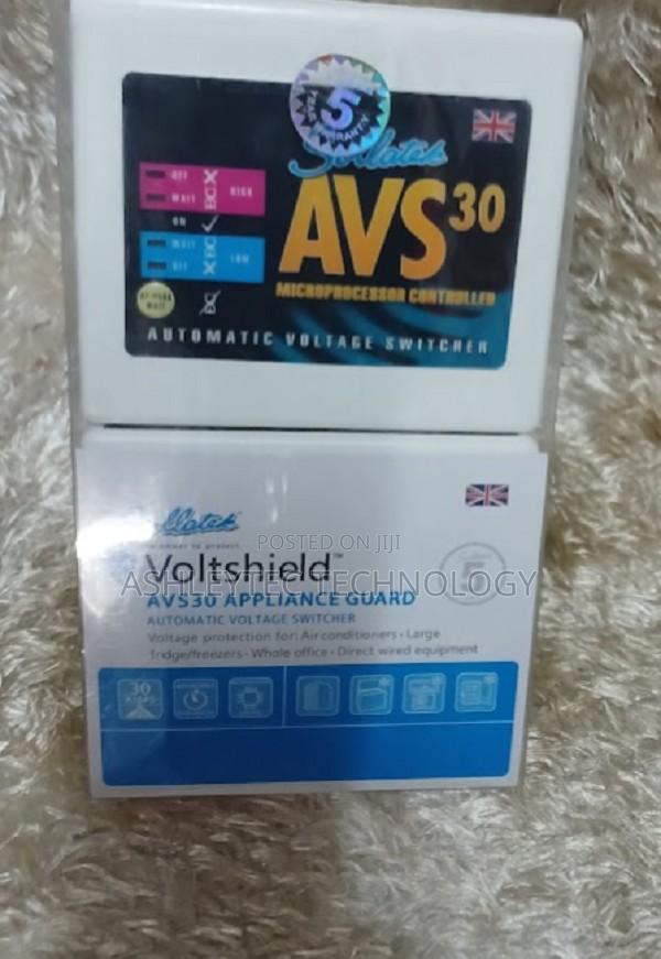 Ideal for Air Conditioners Sollatek AVS 30 Voltage Switcher - main view