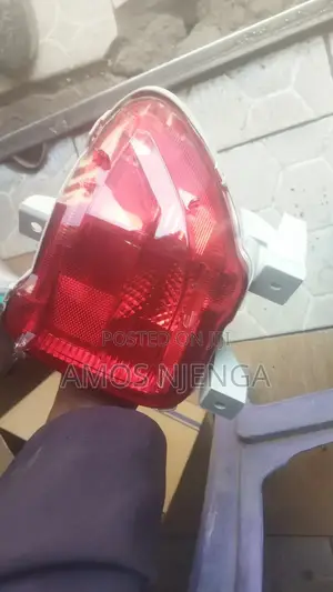 Rav4 Ac31 Rear Bumper Reflector