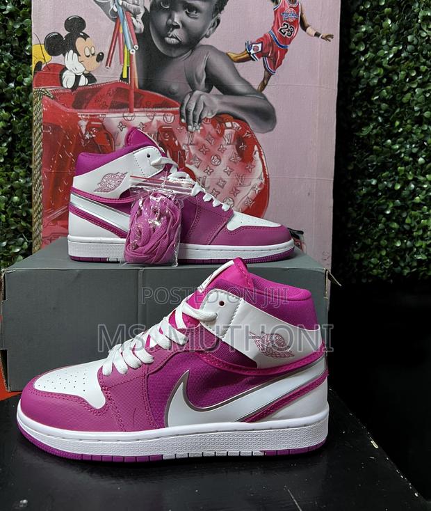 1st Quality Jordan 1 HC Pink Blue