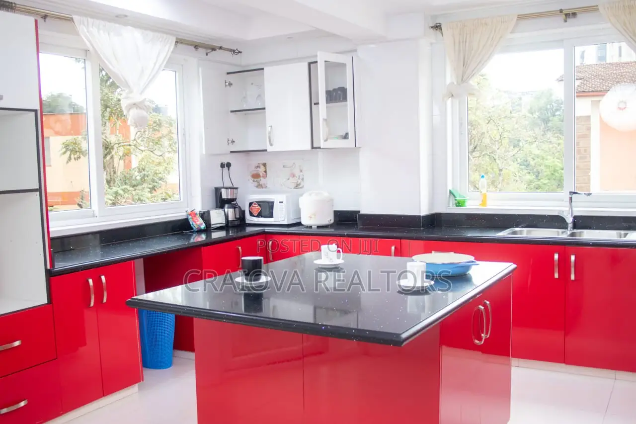 4bdrm Apartment in Raphta Road Area for sale
