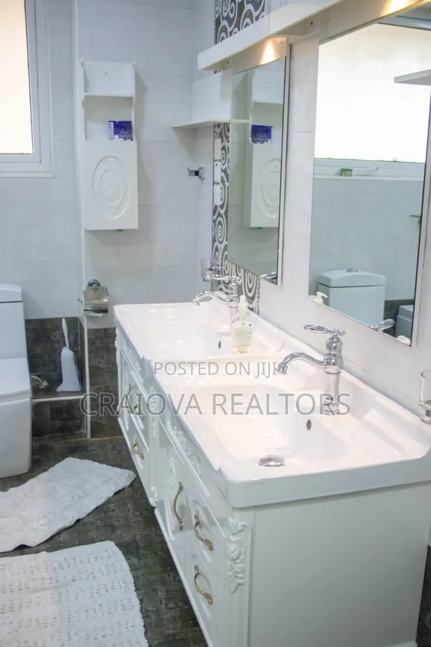 4bdrm Apartment in Raphta Road Area for sale