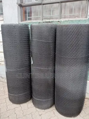 Expandable Metal Mesh.