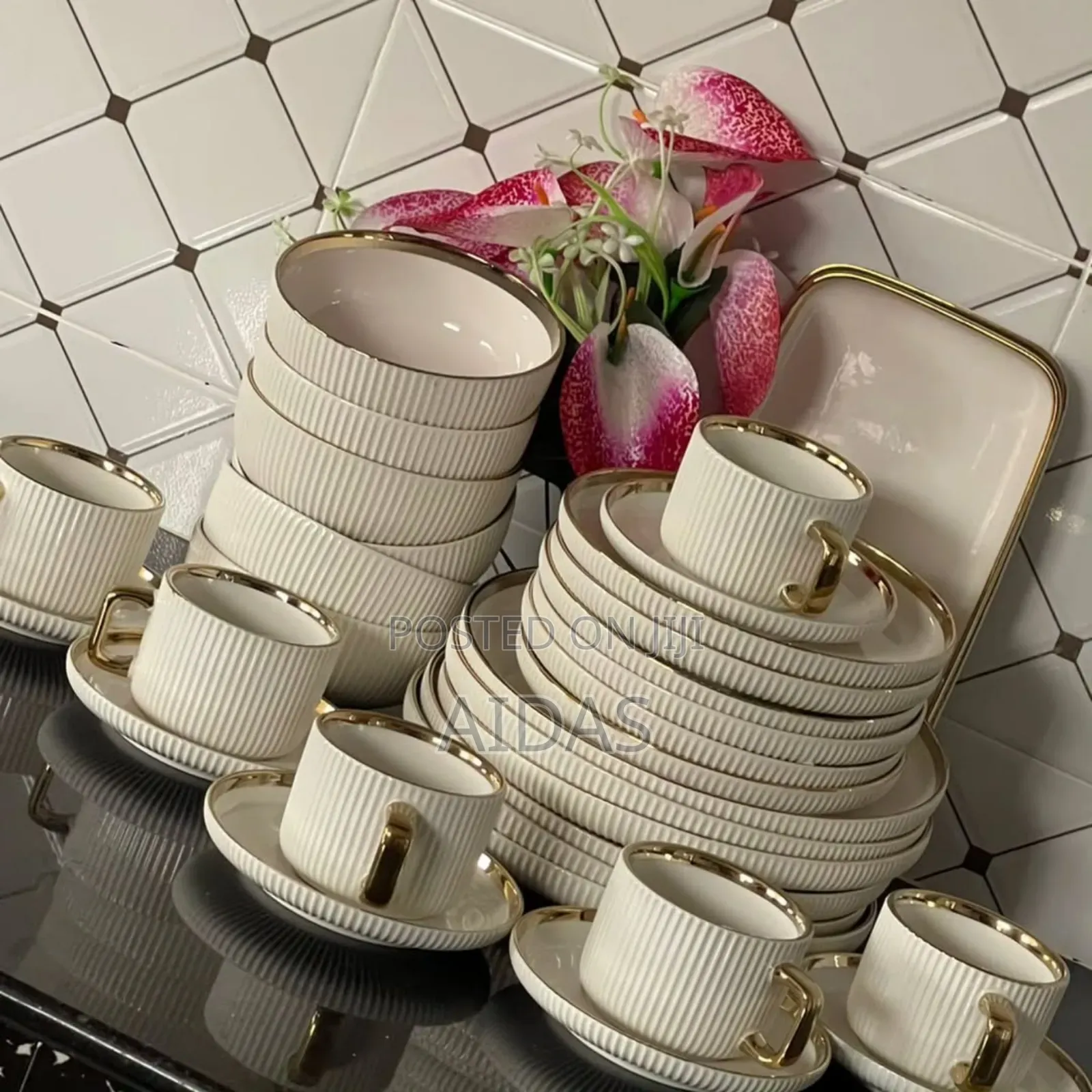 32 PCS Gold Realm Dinner Set