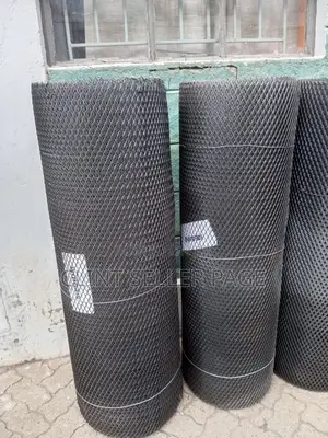 Expandable Metal Mesh / Medium Gauge.
