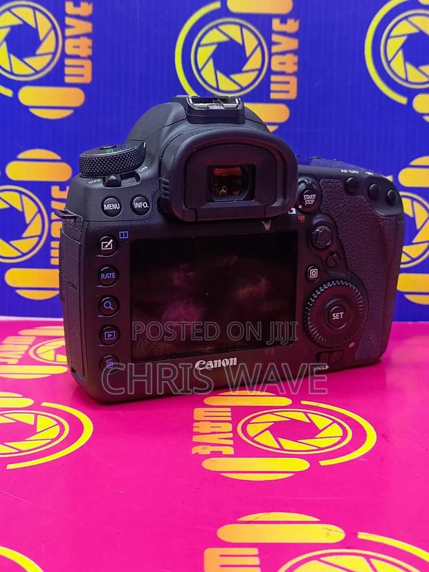 Canon 5d Mark Iv 28-80mm - thumbnail 3