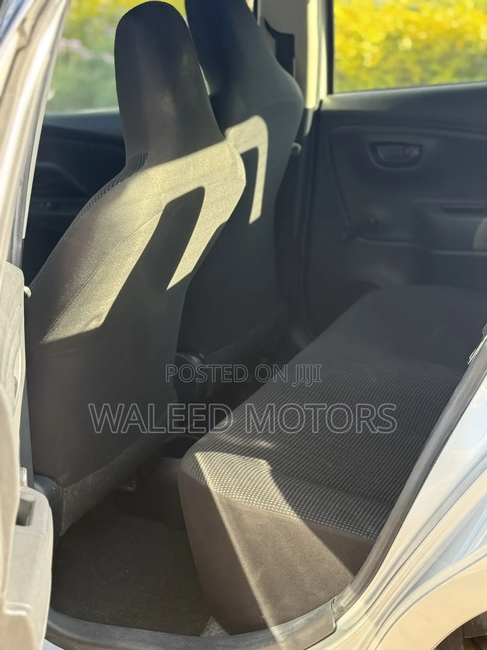 Toyota Vitz 2019 Silver