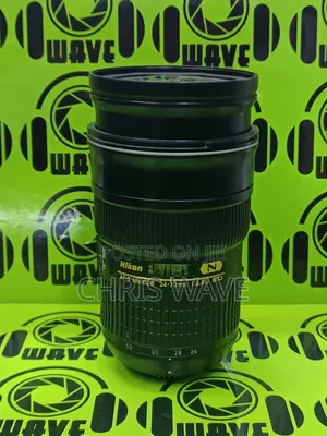 Nikon 24-70 Superior Lens F2.8