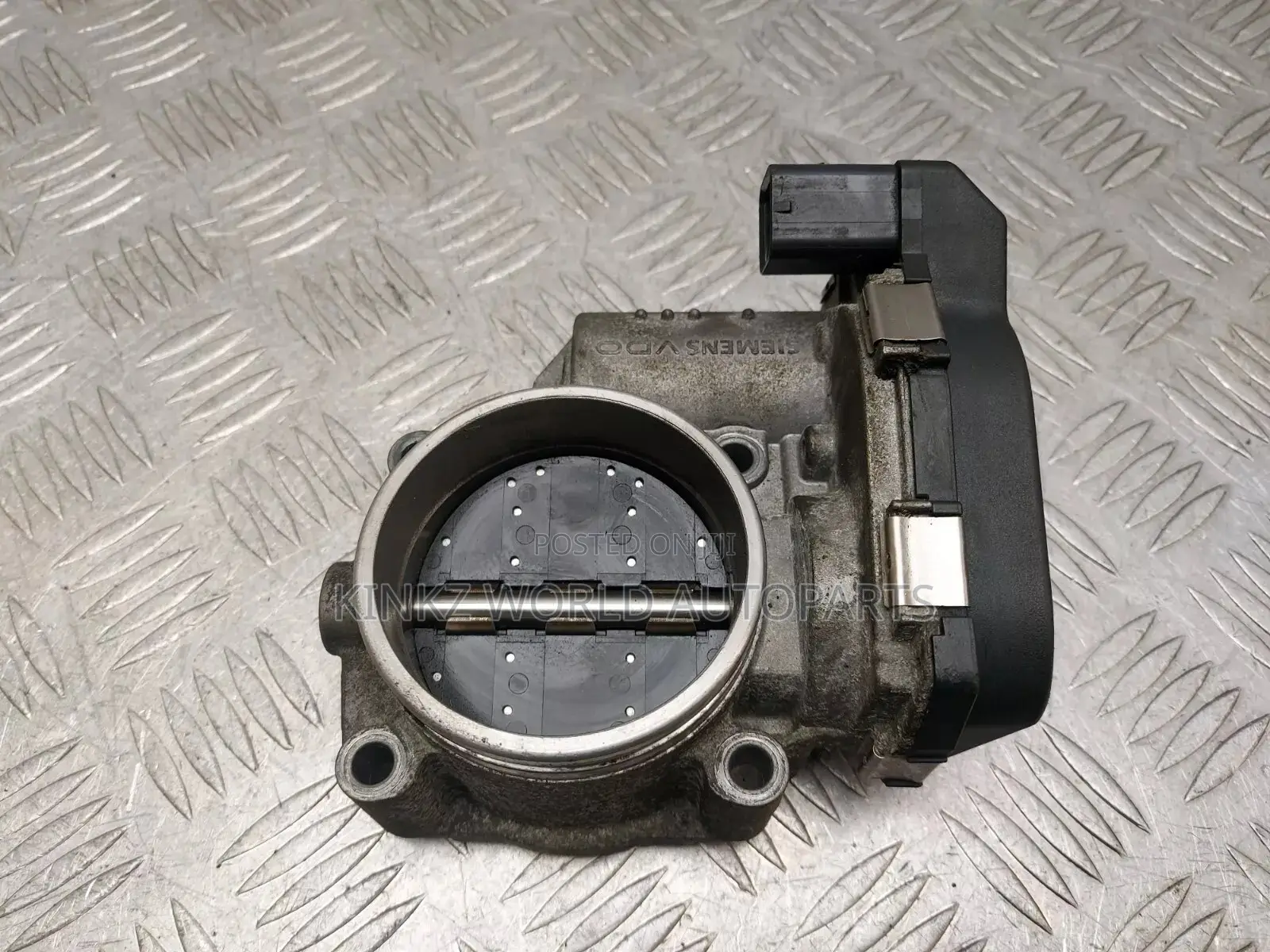 Genuine BMW E87 E90 E60 N43 Throttle Body 7561066