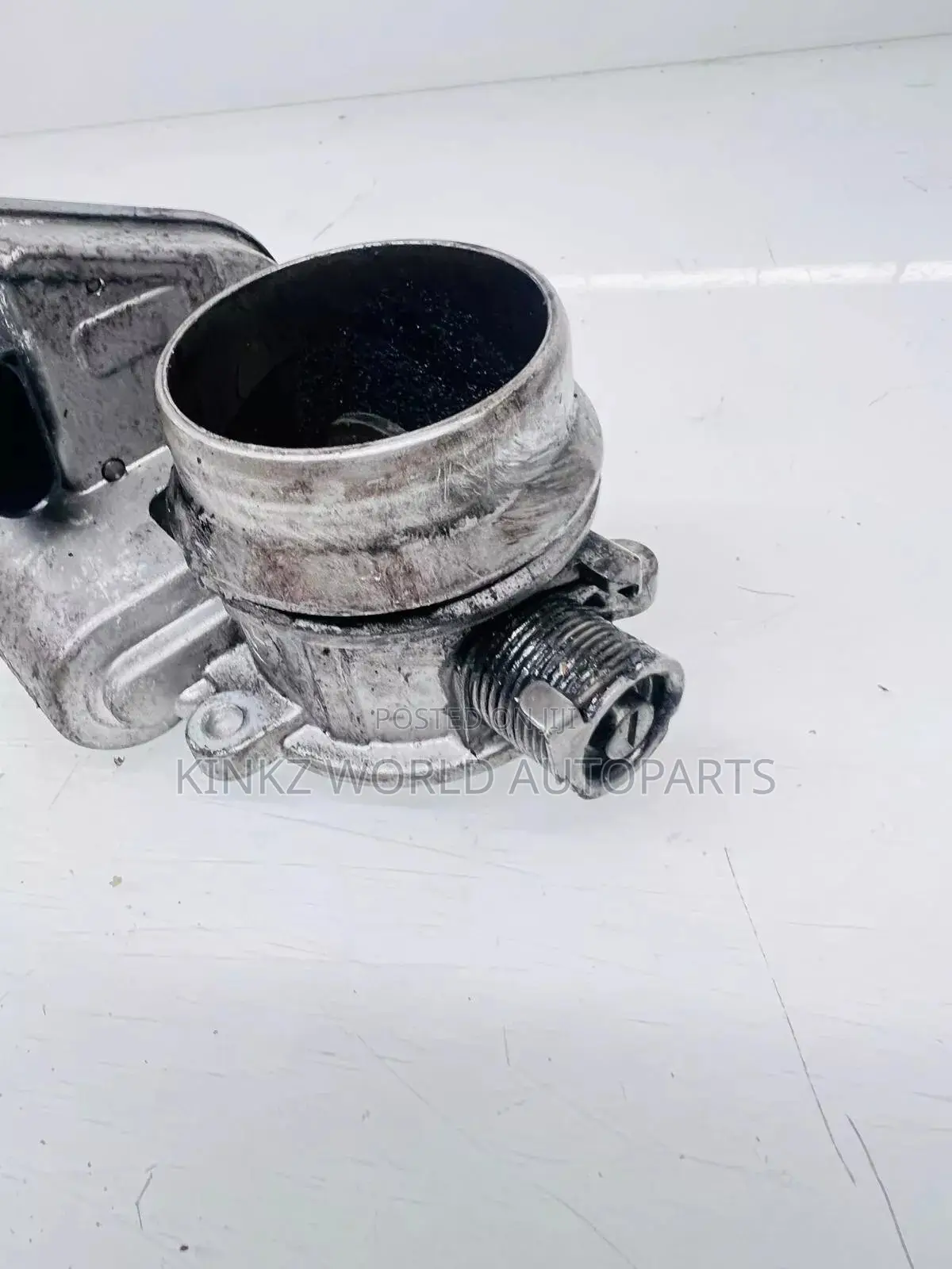 BMW X1 X3 E60 E81 E87 E90 E91 E92 E93 Throttle DIESEL N47