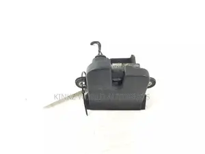 Volkswagen Polo Tailgate Boot Lock 6R0827505B Mk5 09 - 2017