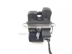 Volkswagen Polo Tailgate Boot Lock 6R0827505B Mk5 09 - 2017