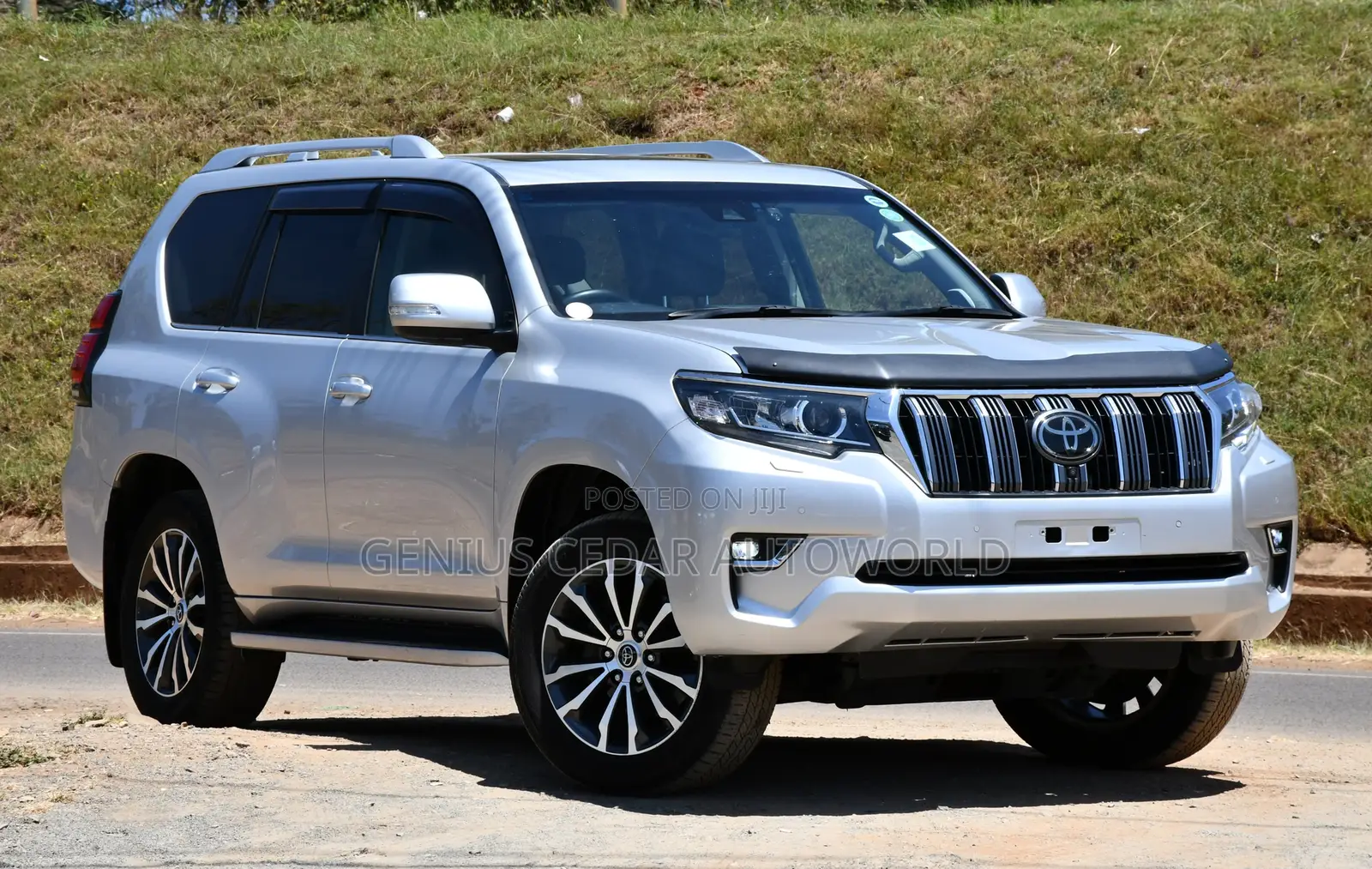 Toyota Land Cruiser Prado 2018 Silver