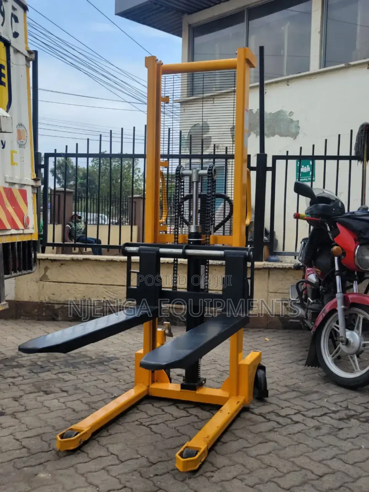 High Quality Hydraulic Pallet Stacker