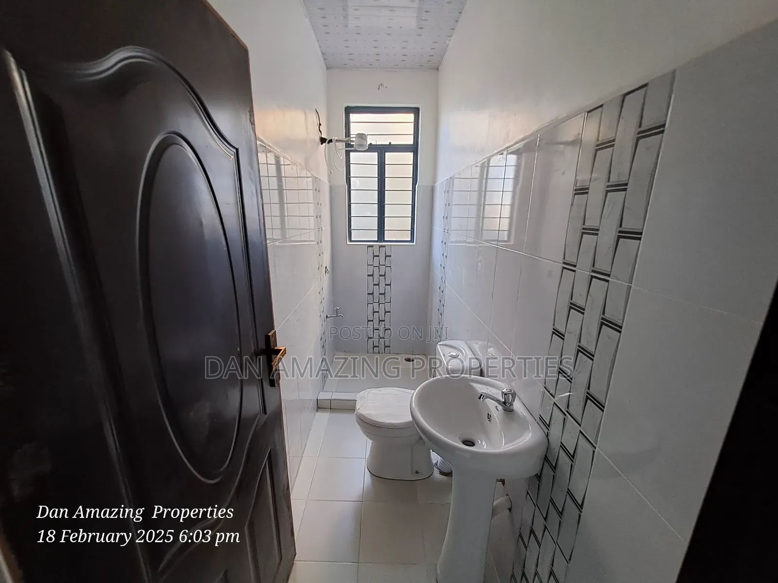 4bdrm Bungalow in Arap Moi, Nkoroi for sale
