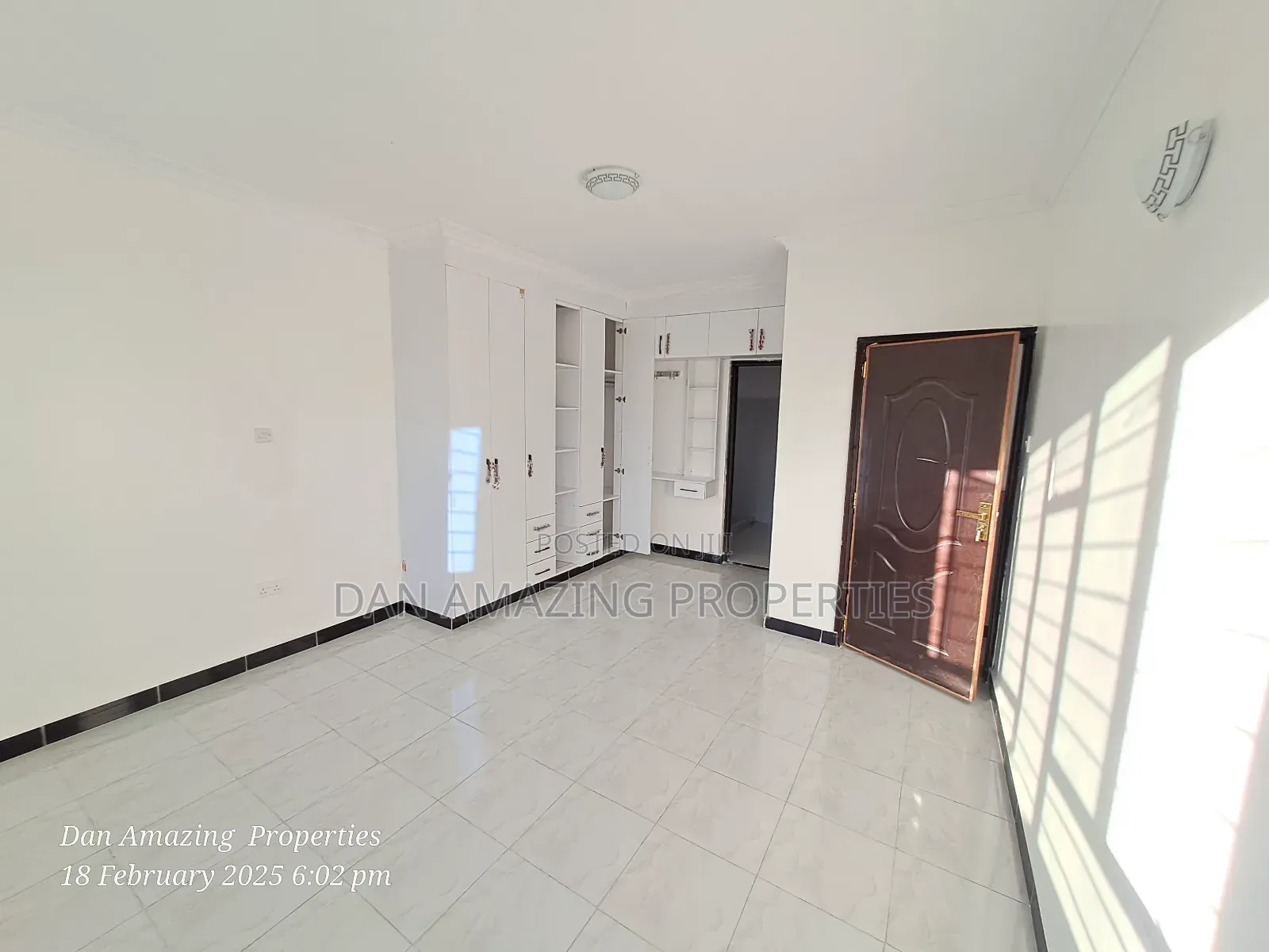 4bdrm Bungalow in Arap Moi, Nkoroi for sale