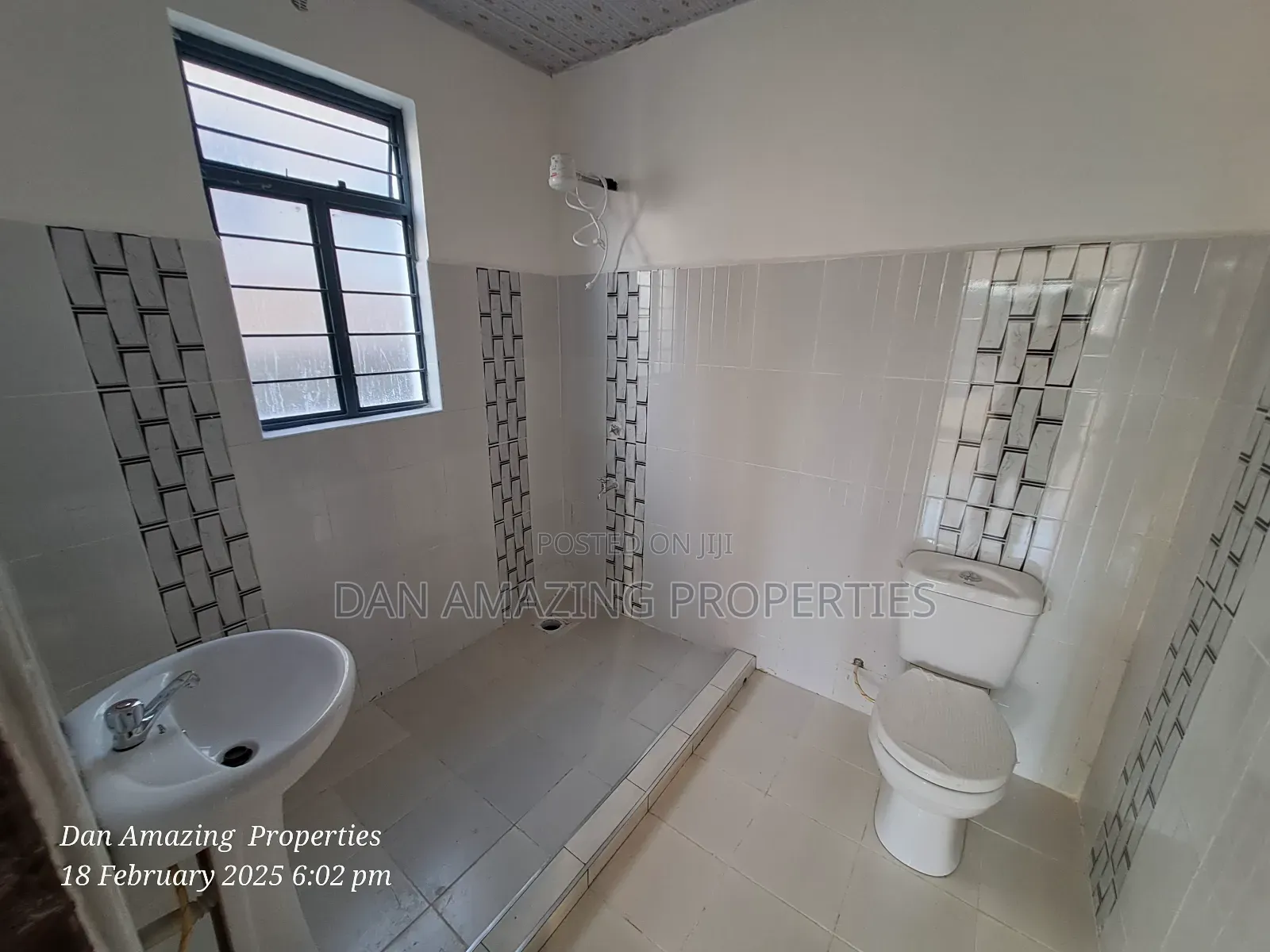 4bdrm Bungalow in Arap Moi, Nkoroi for sale