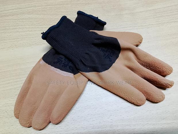 Extreme Grip Gloves
